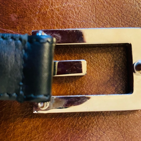 GUCCI Leather Belt w/Crystal G Buckle - Picture 6 of 8